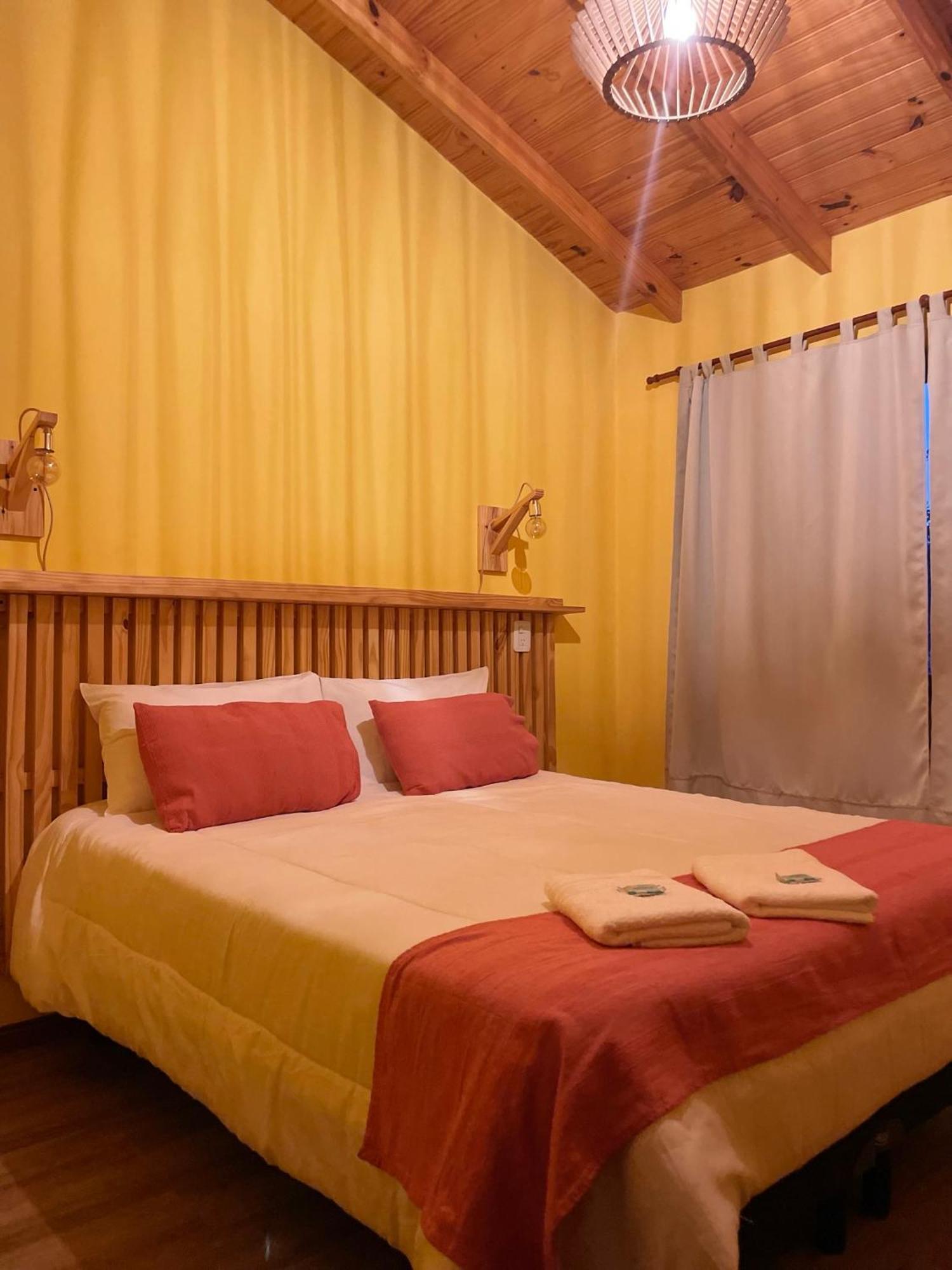 Hotel Ruca Nel El Calafate Esterno foto